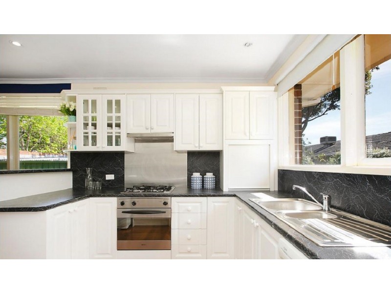 12 Toorak Drive, Dingley Village VIC 3172