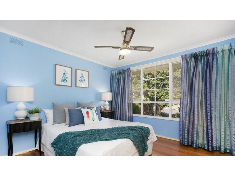 12 Toorak Drive, Dingley Village VIC 3172