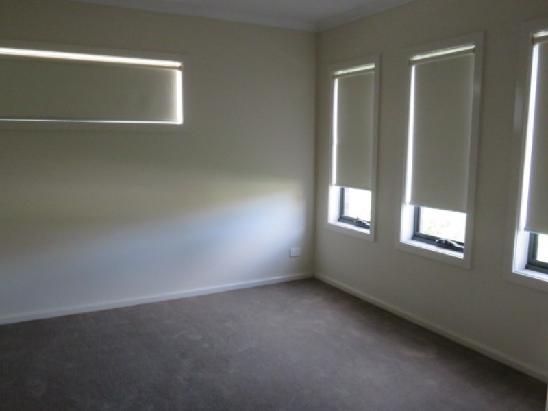 14 Marwick St, Carrum Downs VIC 3201