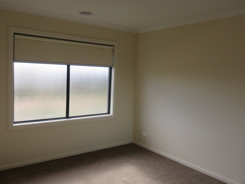 14 Marwick St, Carrum Downs VIC 3201