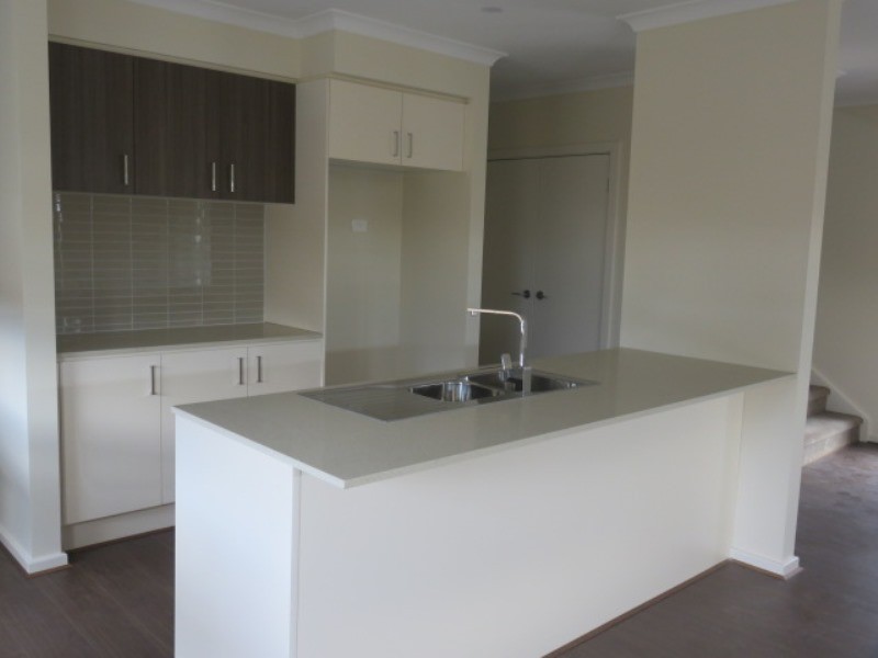 14 Marwick St, Carrum Downs VIC 3201