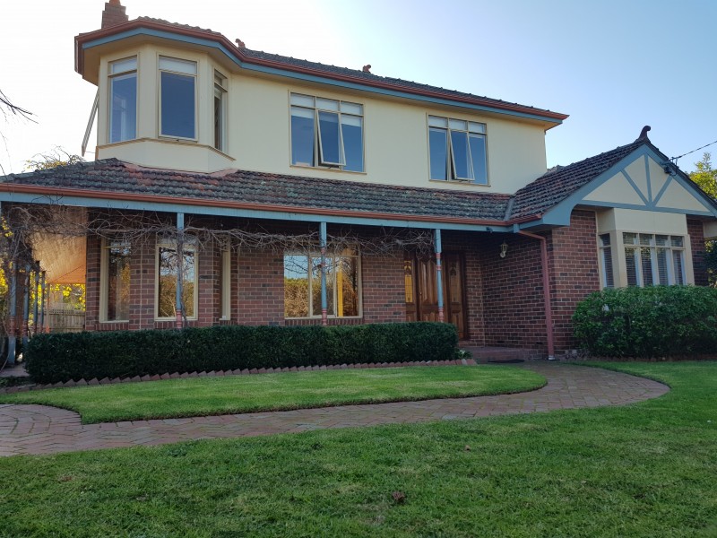 8 Beach Road, Beaumaris VIC 3193