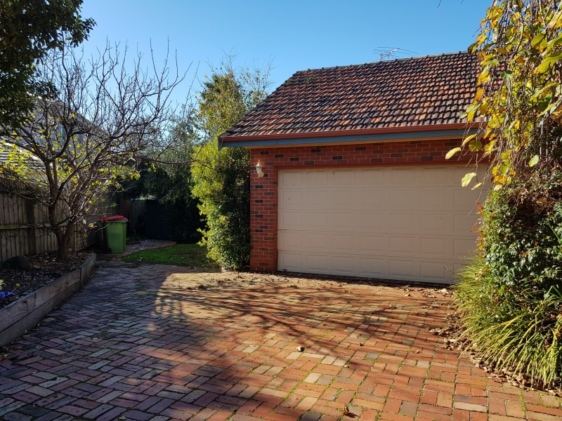 8 Beach Road, Beaumaris VIC 3193