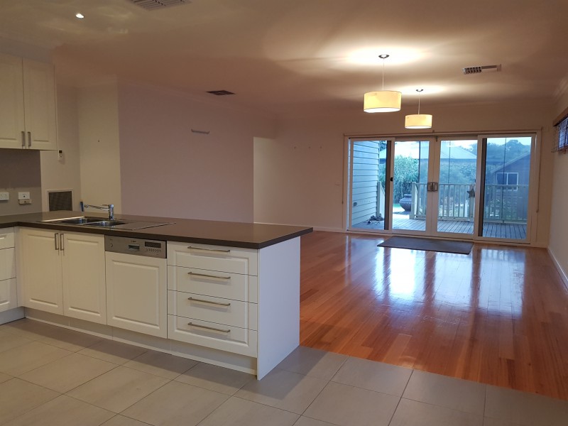 97 Rae Avenue, Edithvale VIC 3196