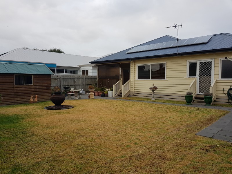 97 Rae Avenue, Edithvale VIC 3196