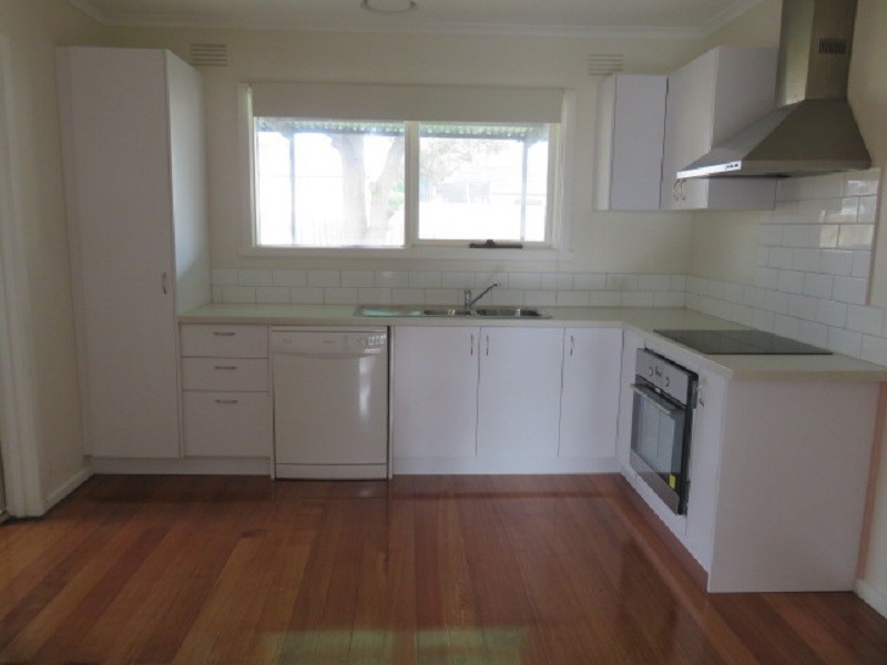 12 Dyson Rd, Carrum VIC 3197