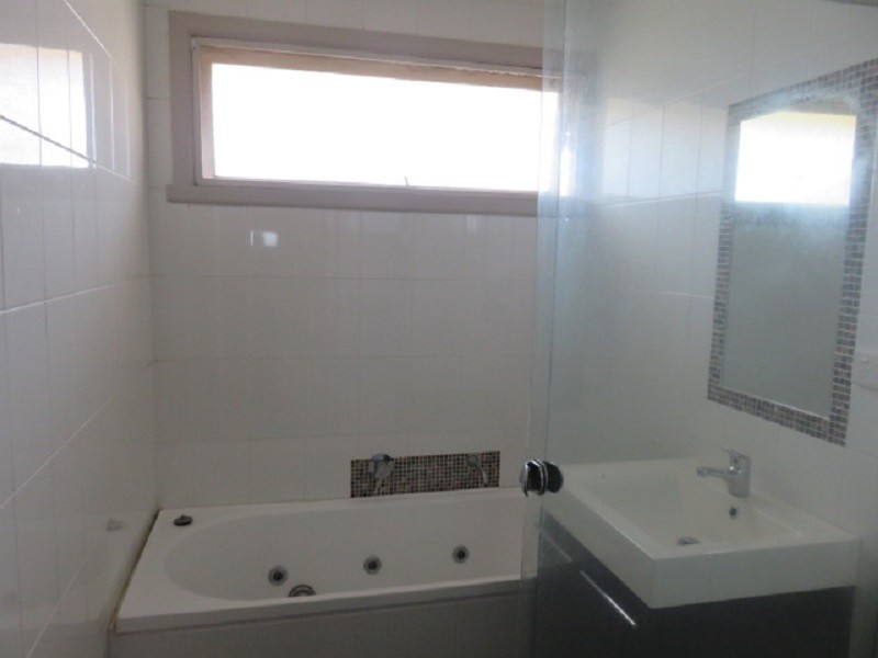 6/18 Warrigal Rd, Parkdale VIC 3195