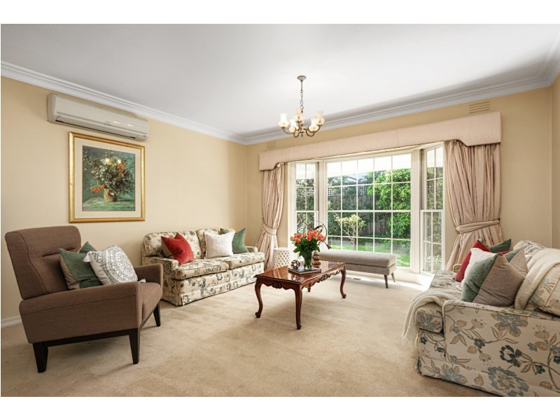 18 Gareth Ave, Beaumaris VIC 3193