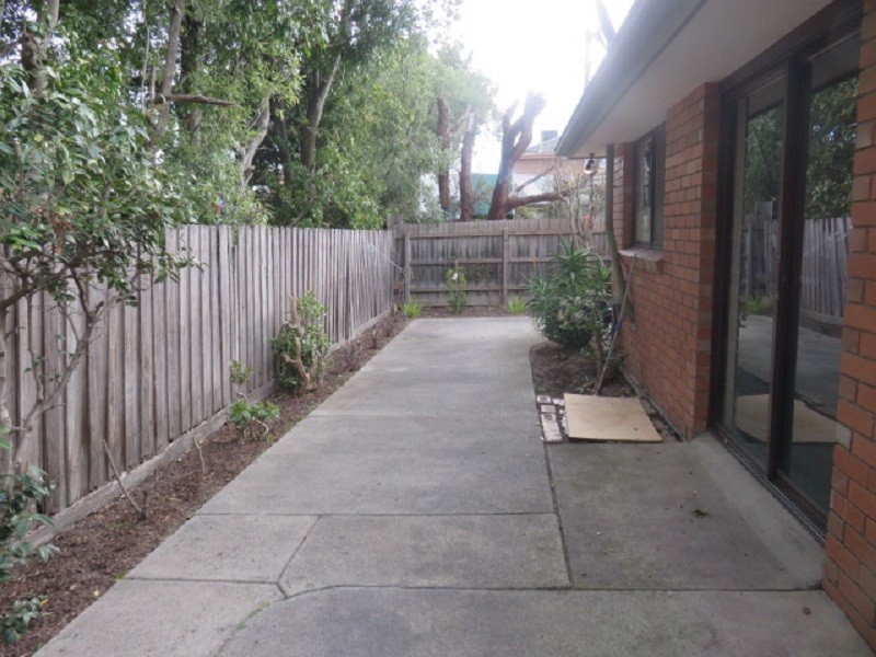 9/4A Campbell Grv, Dingley Village VIC 3172