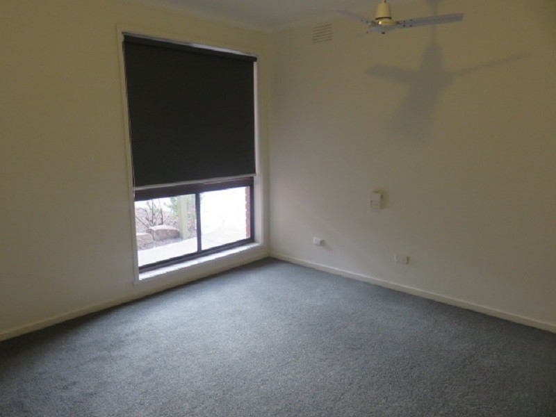 9/4A Campbell Grv, Dingley Village VIC 3172