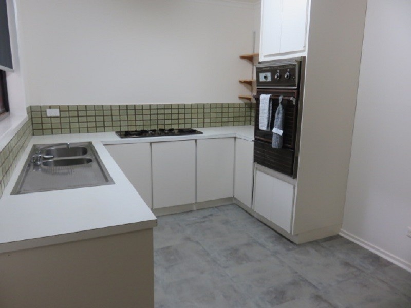 9/4A Campbell Grv, Dingley Village VIC 3172