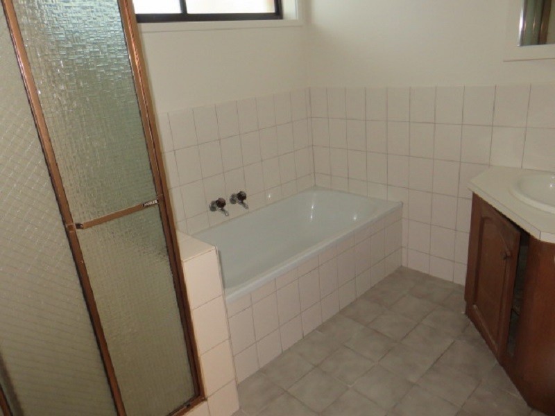 9/4A Campbell Grv, Dingley Village VIC 3172