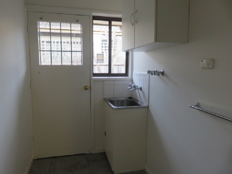 9/4A Campbell Grv, Dingley Village VIC 3172