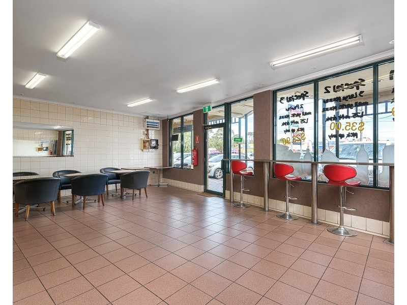 Shop 5/129-133 Beach Street, Frankston VIC 3199