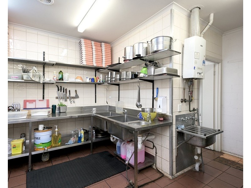 Shop 5/129-133 Beach Street, Frankston VIC 3199