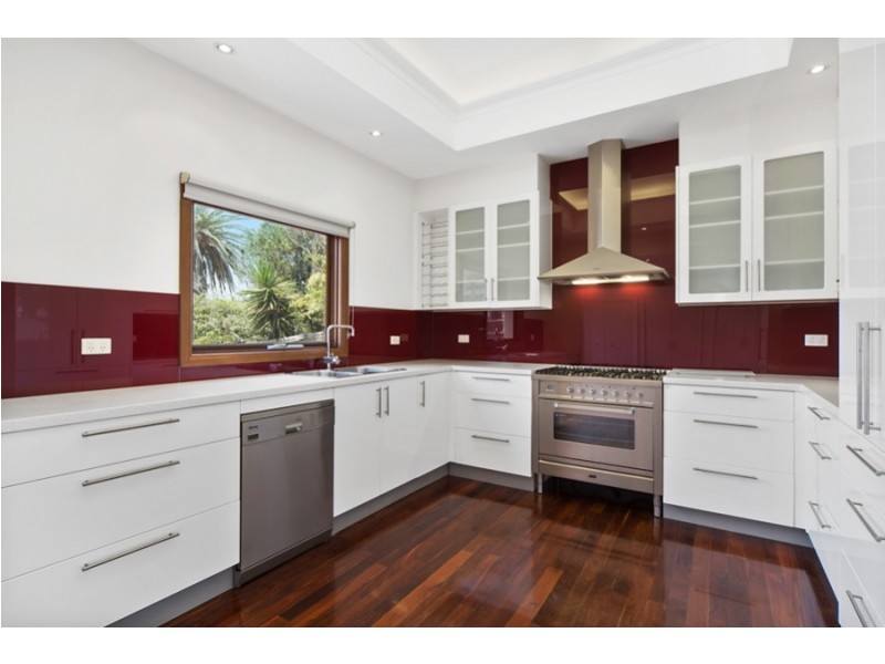 210 Station St, Edithvale VIC 3196