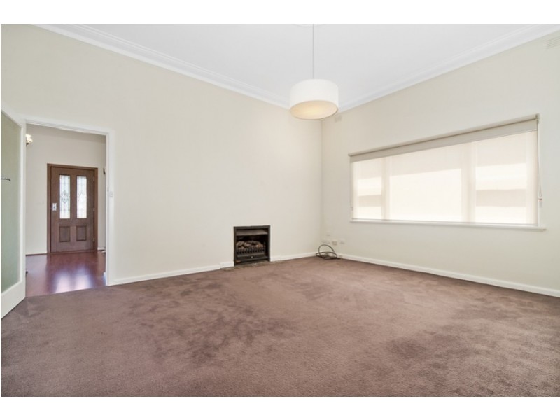 210 Station St, Edithvale VIC 3196