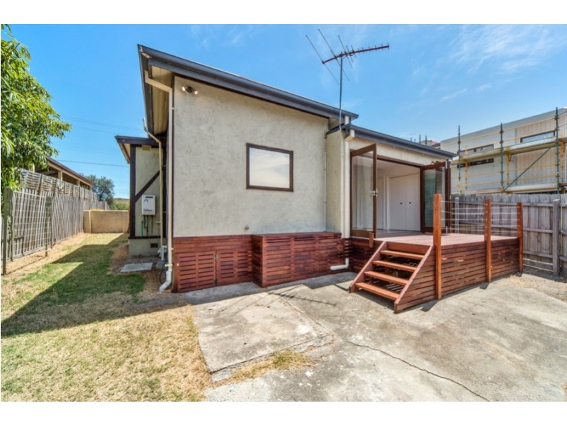 210 Station St, Edithvale VIC 3196