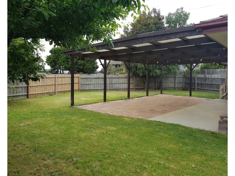 33 Arrunga Court, Patterson Lakes VIC 3197