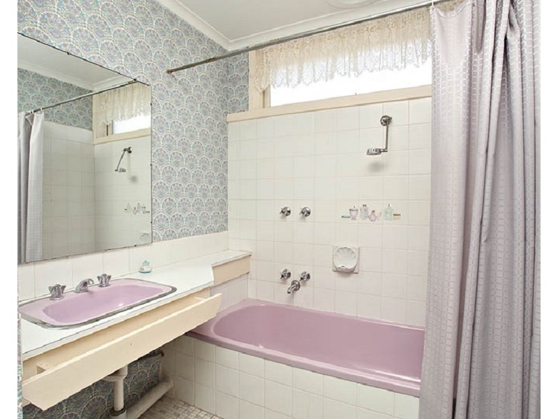 16 Mussert Avenue, Dingley Village VIC 3172