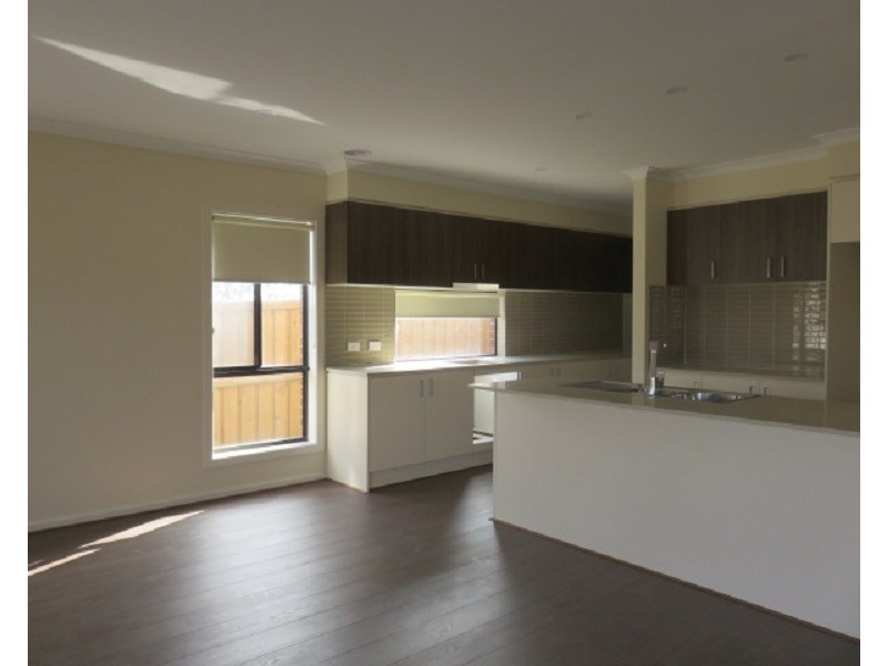 14 Marwick Street, Carrum Downs VIC 3201