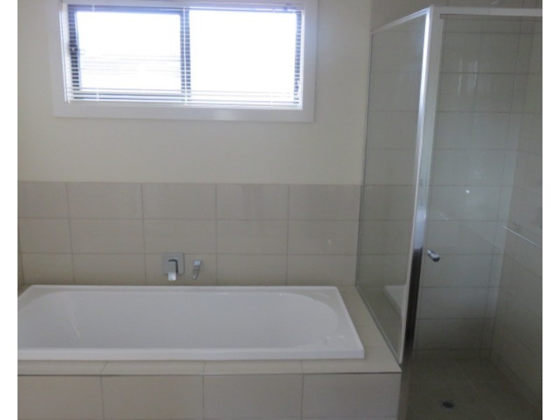 14 Marwick Street, Carrum Downs VIC 3201