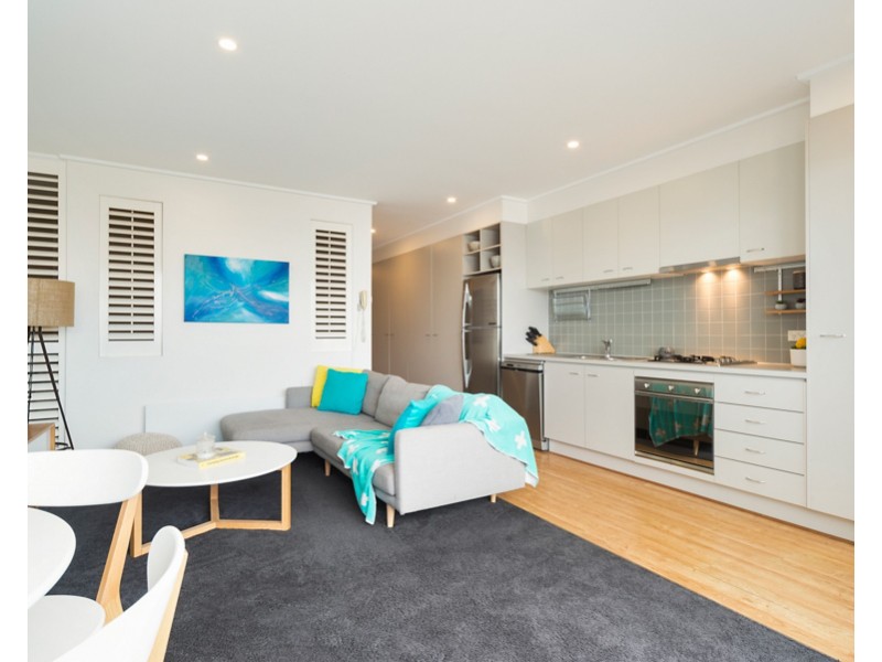 19/125 Ormond Road, Elwood VIC 3184