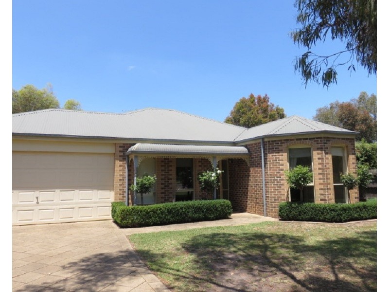 8 The Sands, Aspendale Gardens VIC 3195