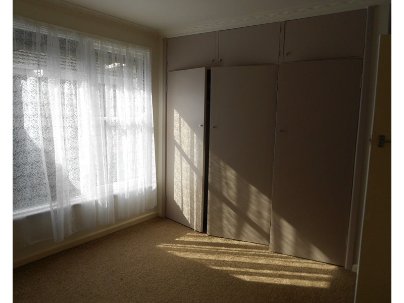 2/1 Peter Ave, Parkdale VIC 3195