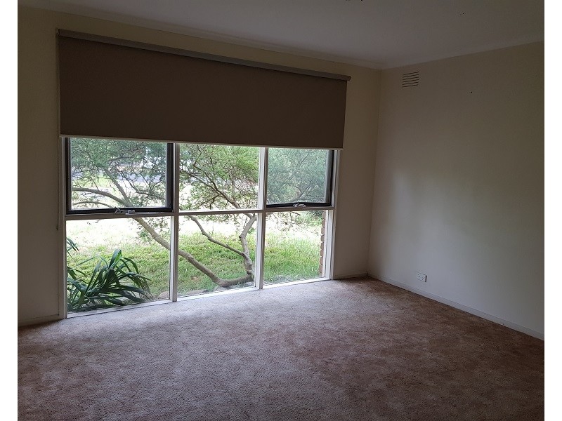 60 Lucerne Crescent, Frankston VIC 3199
