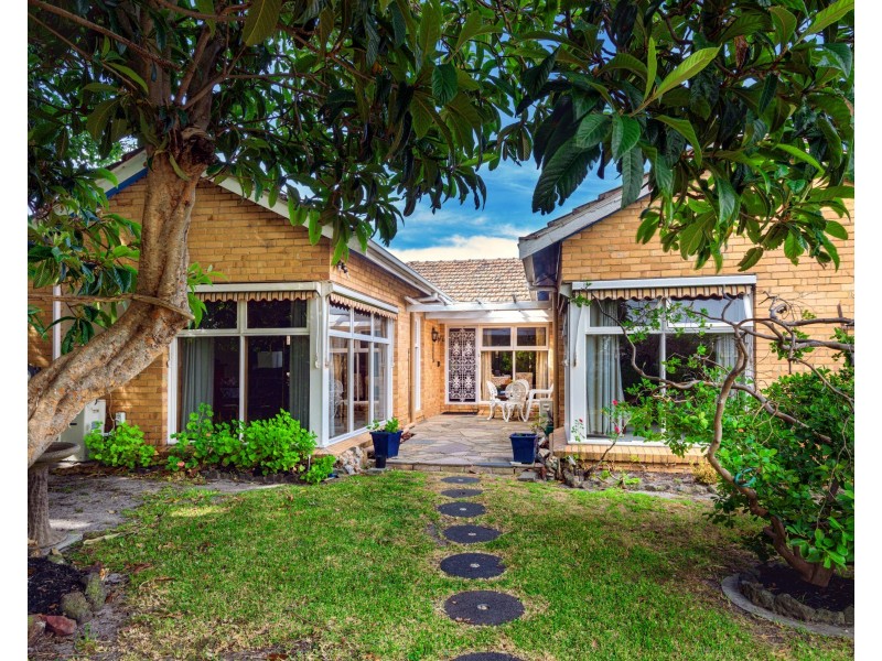 24 Anita Street, Beaumaris VIC 3193