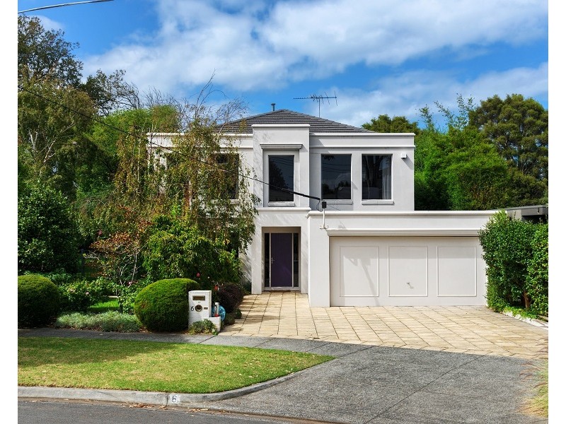 6 Bellaire Crt, Beaumaris VIC 3193