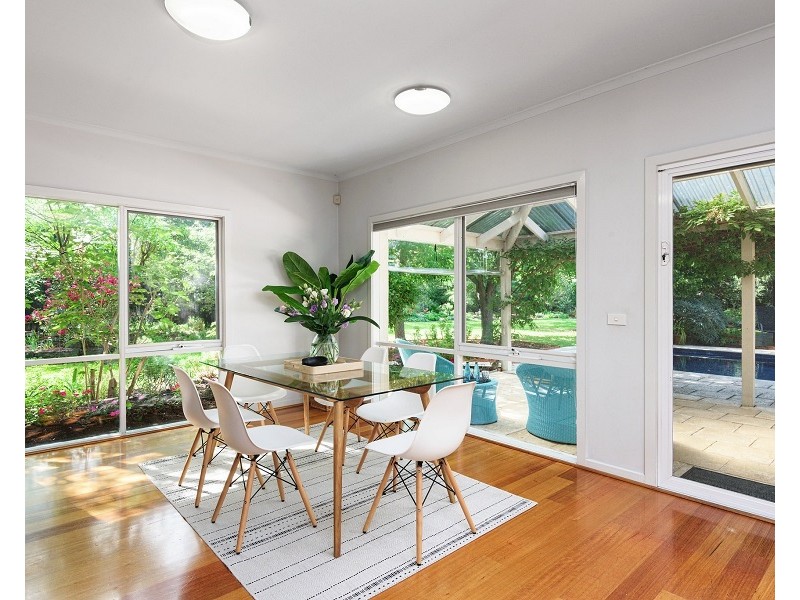 6 Bellaire Crt, Beaumaris VIC 3193