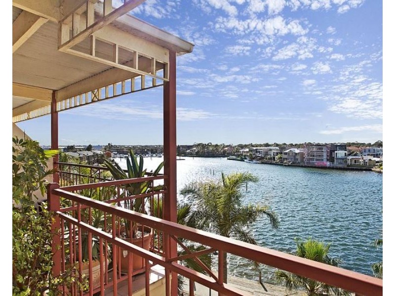 20/3 Inner Harbour Drive, Patterson Lakes VIC 3197