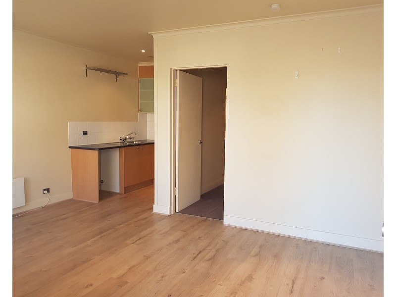 10/5  Station Street, Mentone VIC 3194