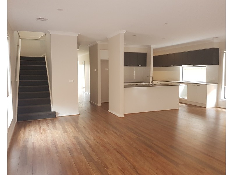 20 Pebble Beach Drive, Carrum Downs VIC 3201