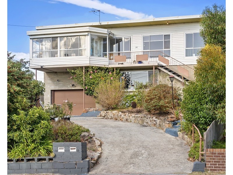 14 Ashleigh Avenue, Frankston VIC 3199