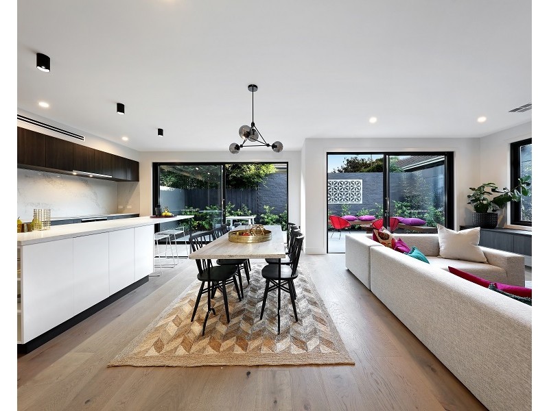 38 Folkestone Crescent, Beaumaris VIC 3193