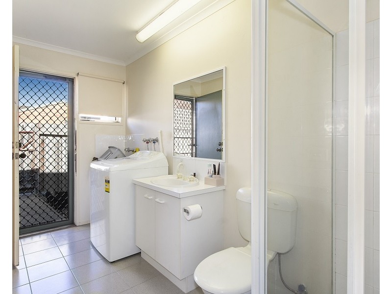 2/18 Reservoir Road, Frankston VIC 3199