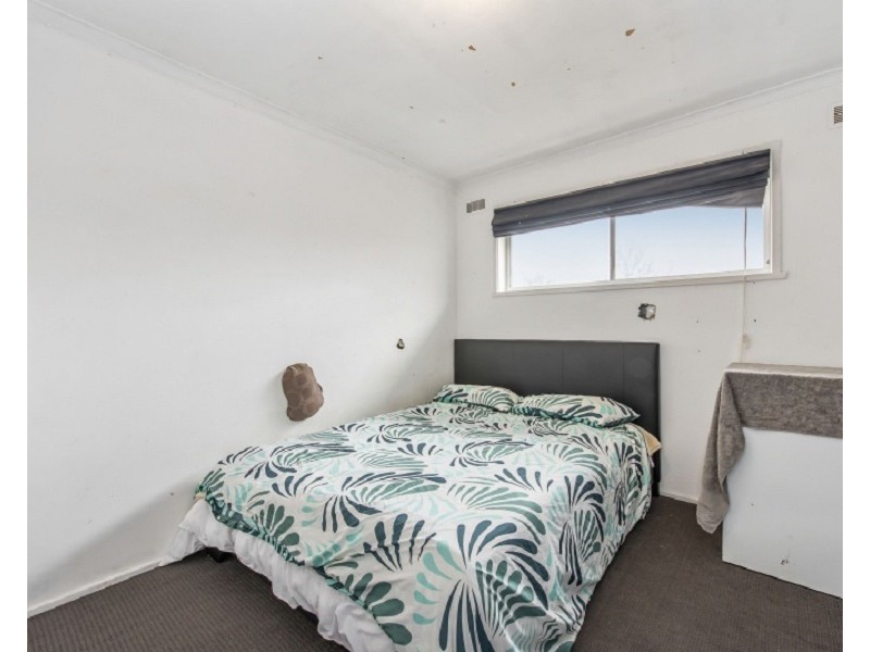 5 Madeira Court, Frankston VIC 3199