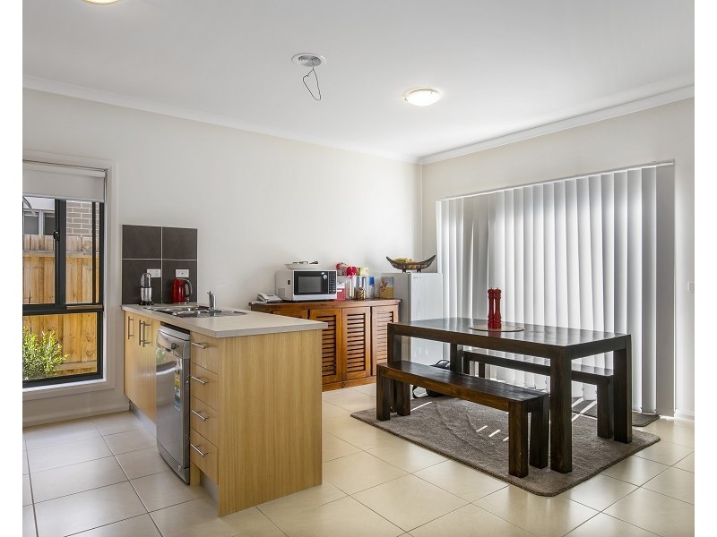17 Alpina Street, Frankston North VIC 3200