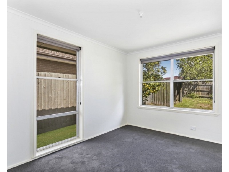 96 Tamarisk Drive, Frankston North VIC 3200