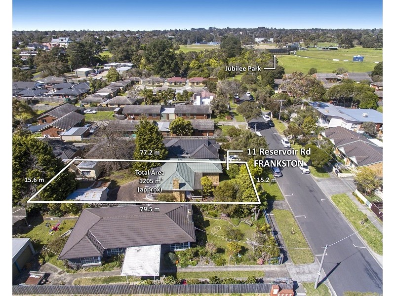 11 Reservoir Road, Frankston VIC 3199