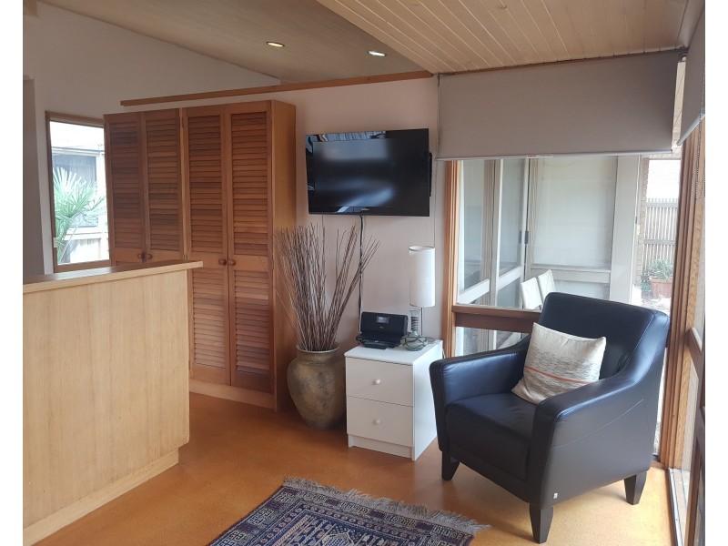 8 Third Street, Black Rock VIC 3193