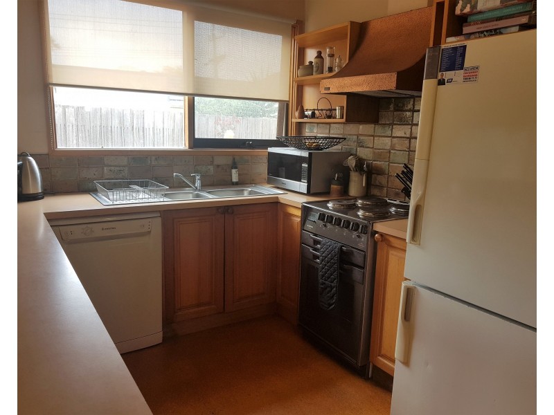 8 Third Street, Black Rock VIC 3193