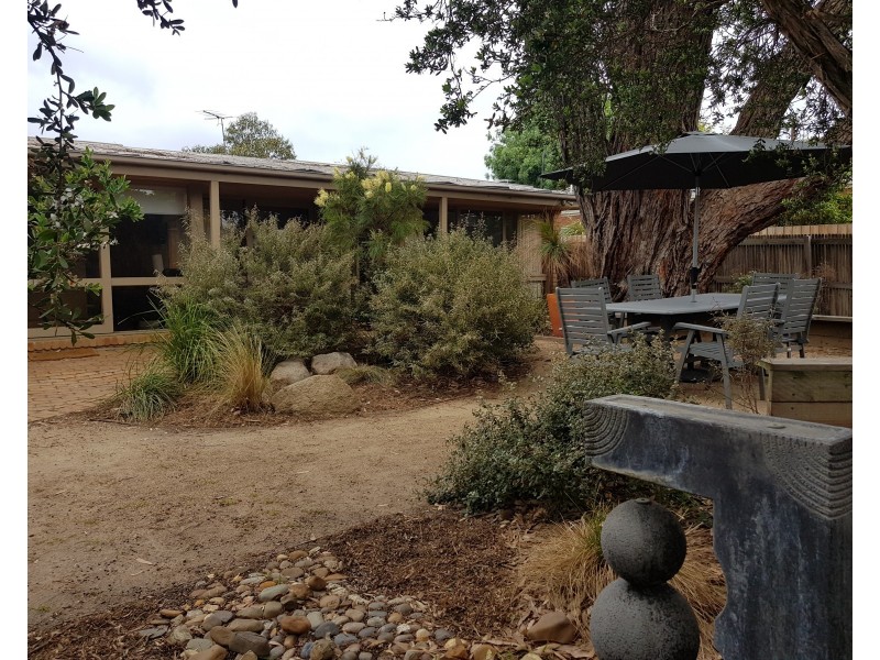 8 Third Street, Black Rock VIC 3193