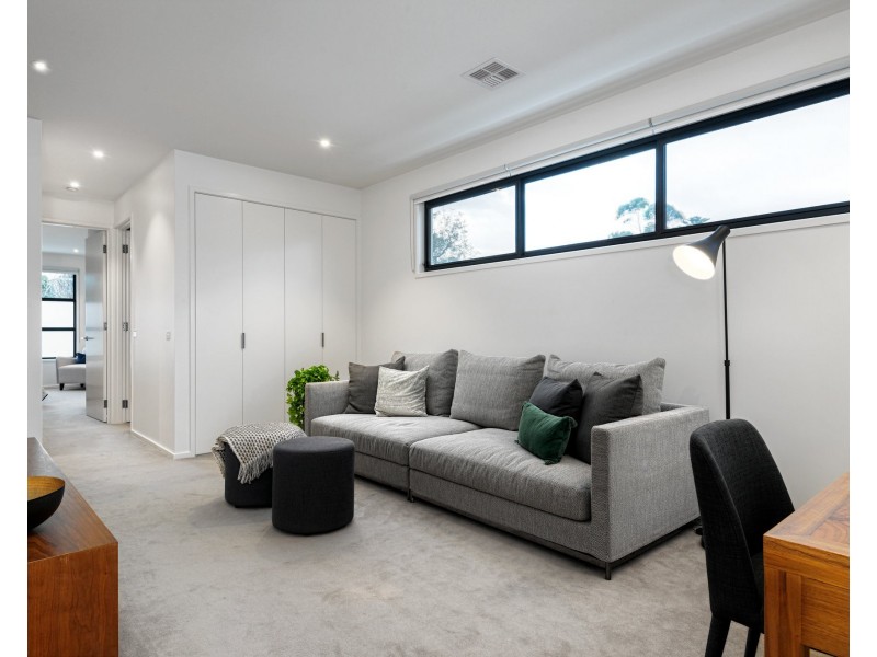 18B Surf Avenue, Beaumaris VIC 3193