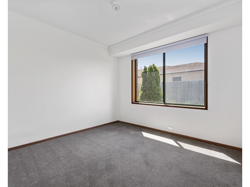 32 Weber Drive, Mornington VIC 3931