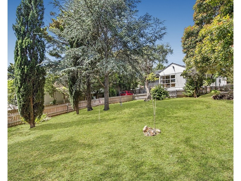 27 Humphries Road, Frankston South VIC 3199