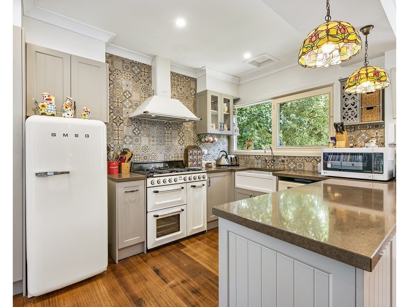 27 Humphries Road, Frankston South VIC 3199